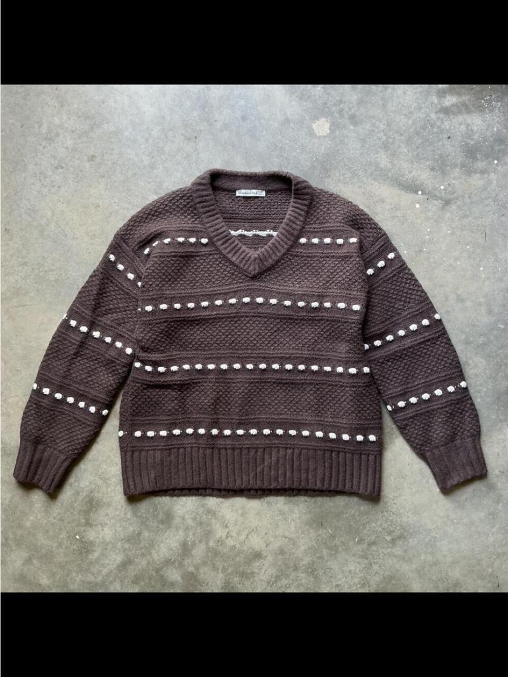 Abercrombie & Fitch brown dad sweater